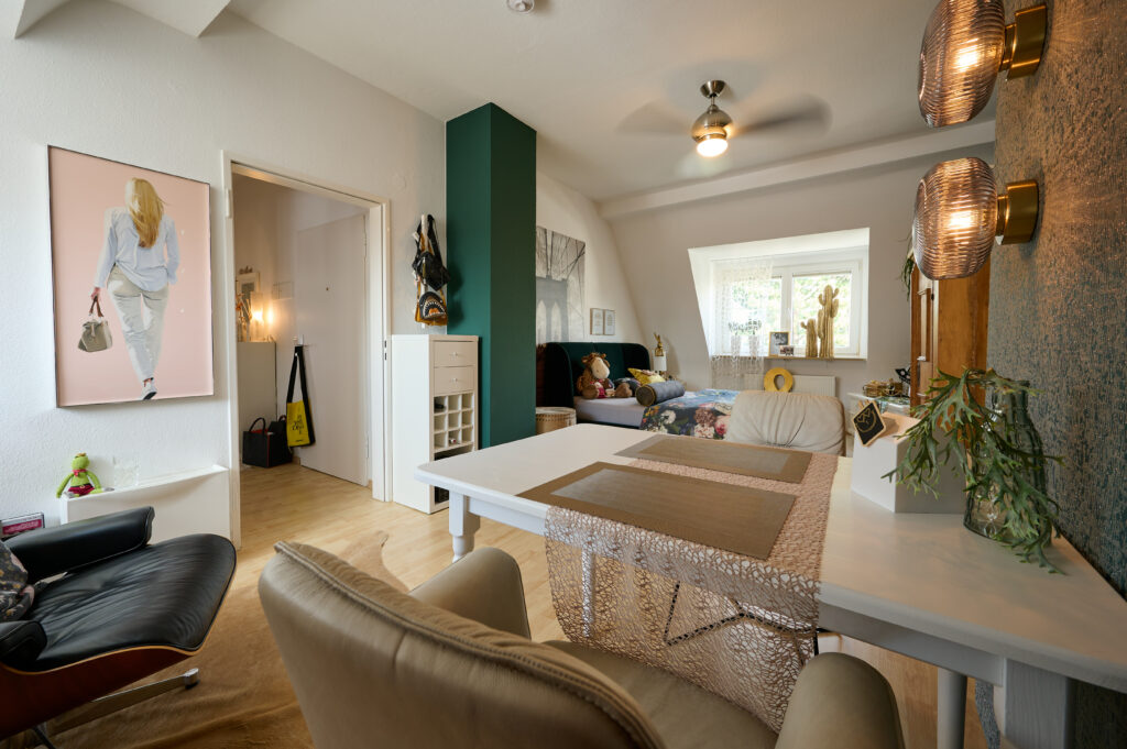 Kleine Wohnung gestalten und einrichten Kompakte Wohnideen für kleine Räume