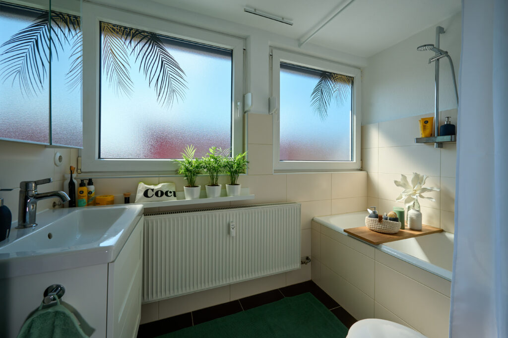 Badezimmer mit begrenztem Platz aufpeppen Kleine Badezimmer neu gestalten