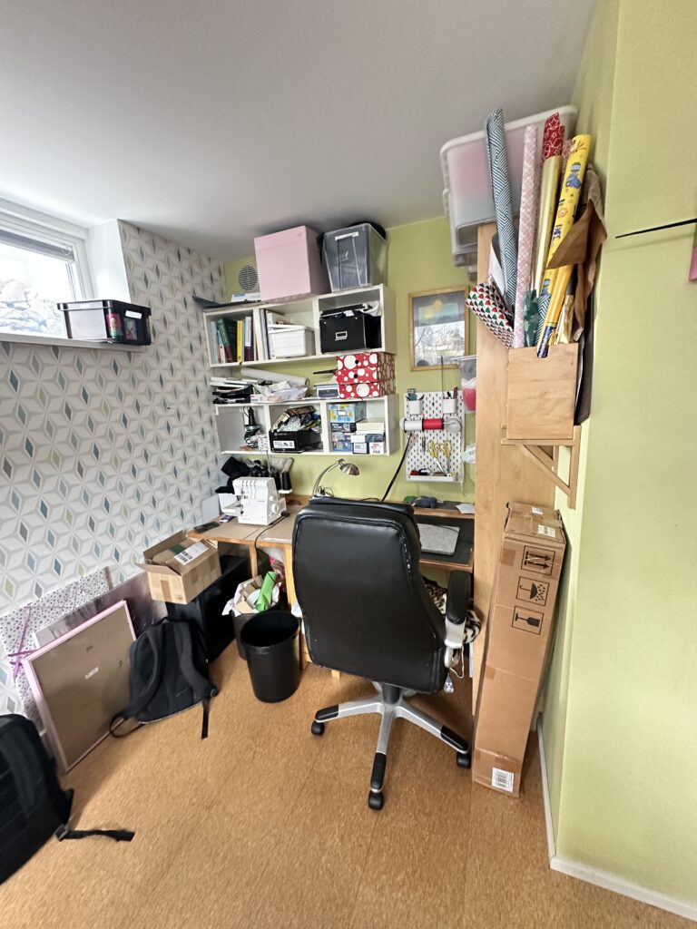 Durcheinander in der Bastelecke vor Raumplanung